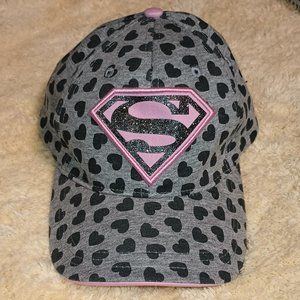NWOT ~ DC Comics Supergirl Glitter Logo Hearts Snapback Hat - Gray